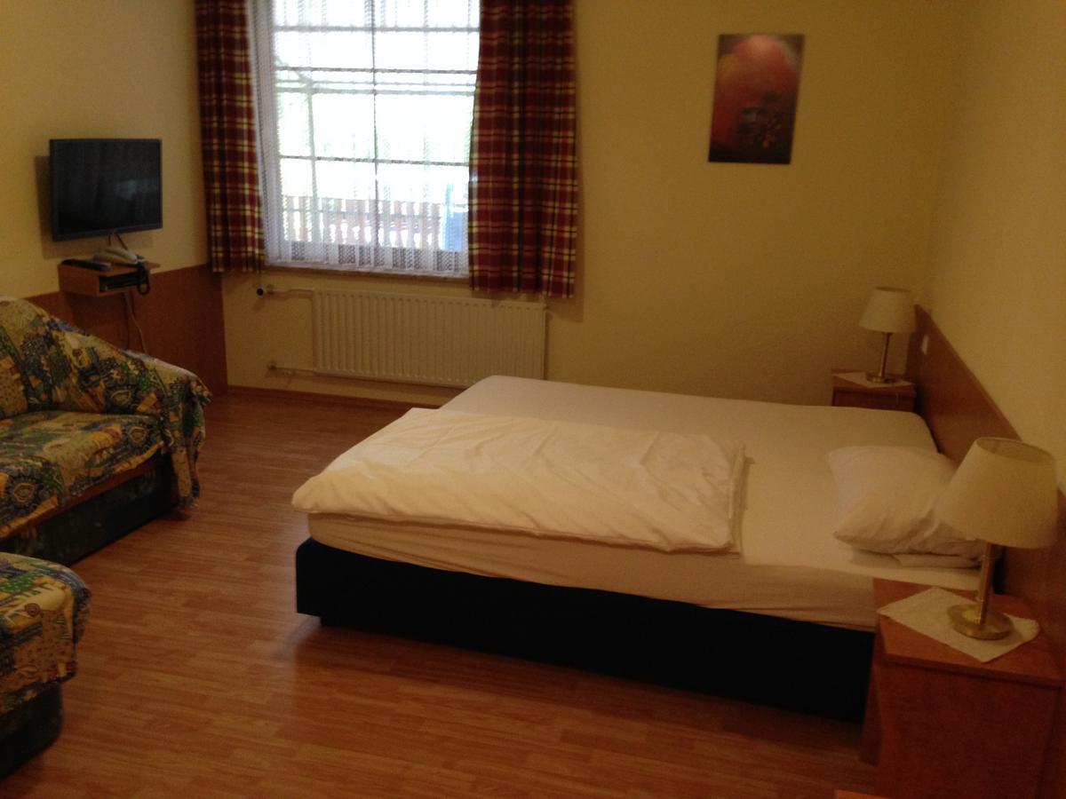 Hotel Sonnenhof Thannhausen Extérieur photo